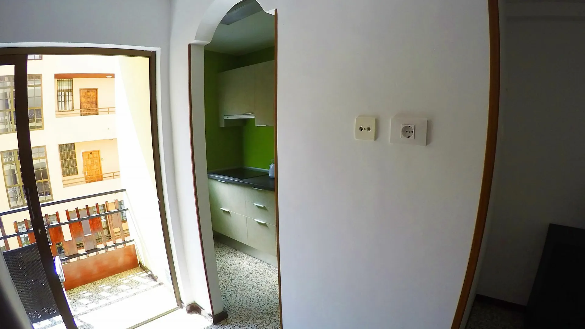 Canarias 2Bed contacts